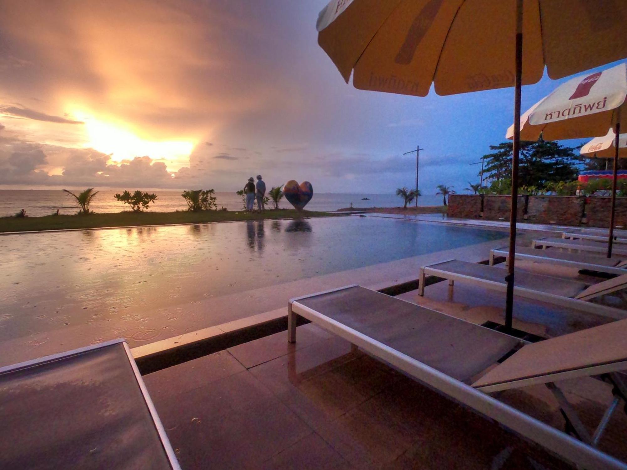 Srilanta Resort And Spa Koh Lanta Exterior photo
