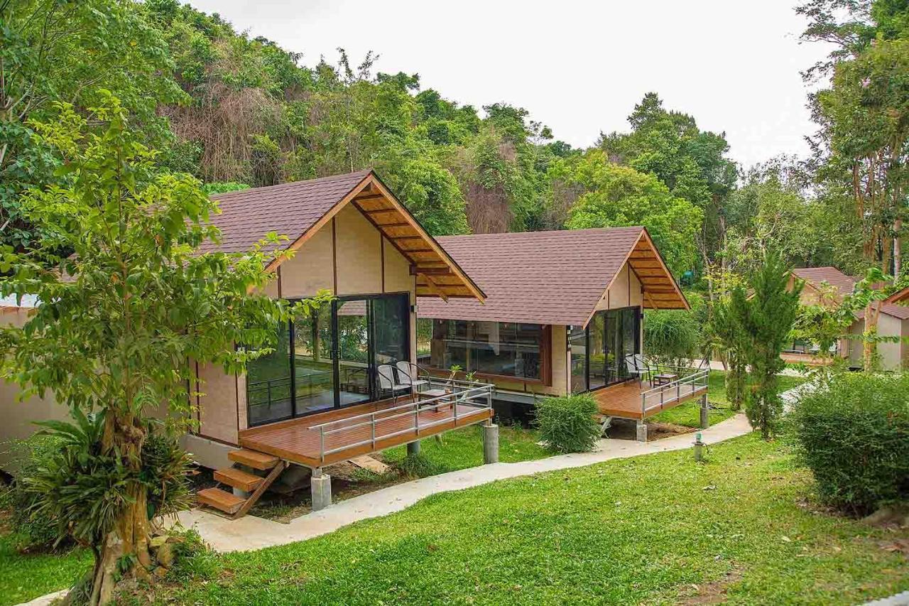 Srilanta Resort And Spa Koh Lanta Exterior photo